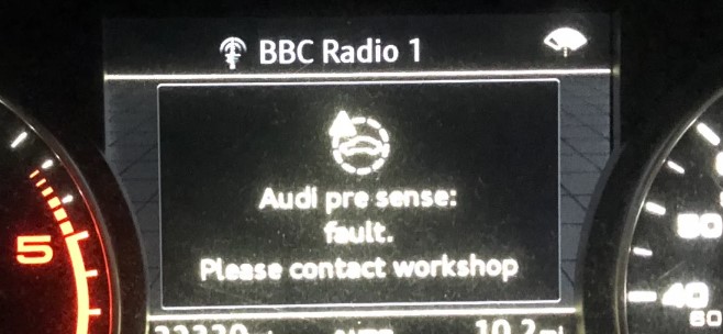 What to Do When the Audi Pre Sense Warning Light Comes On